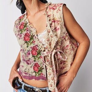 Magnolia Pearl Floral Lace Vest